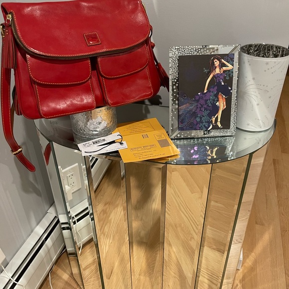 Dooney & Burke - Picture 3 of 8